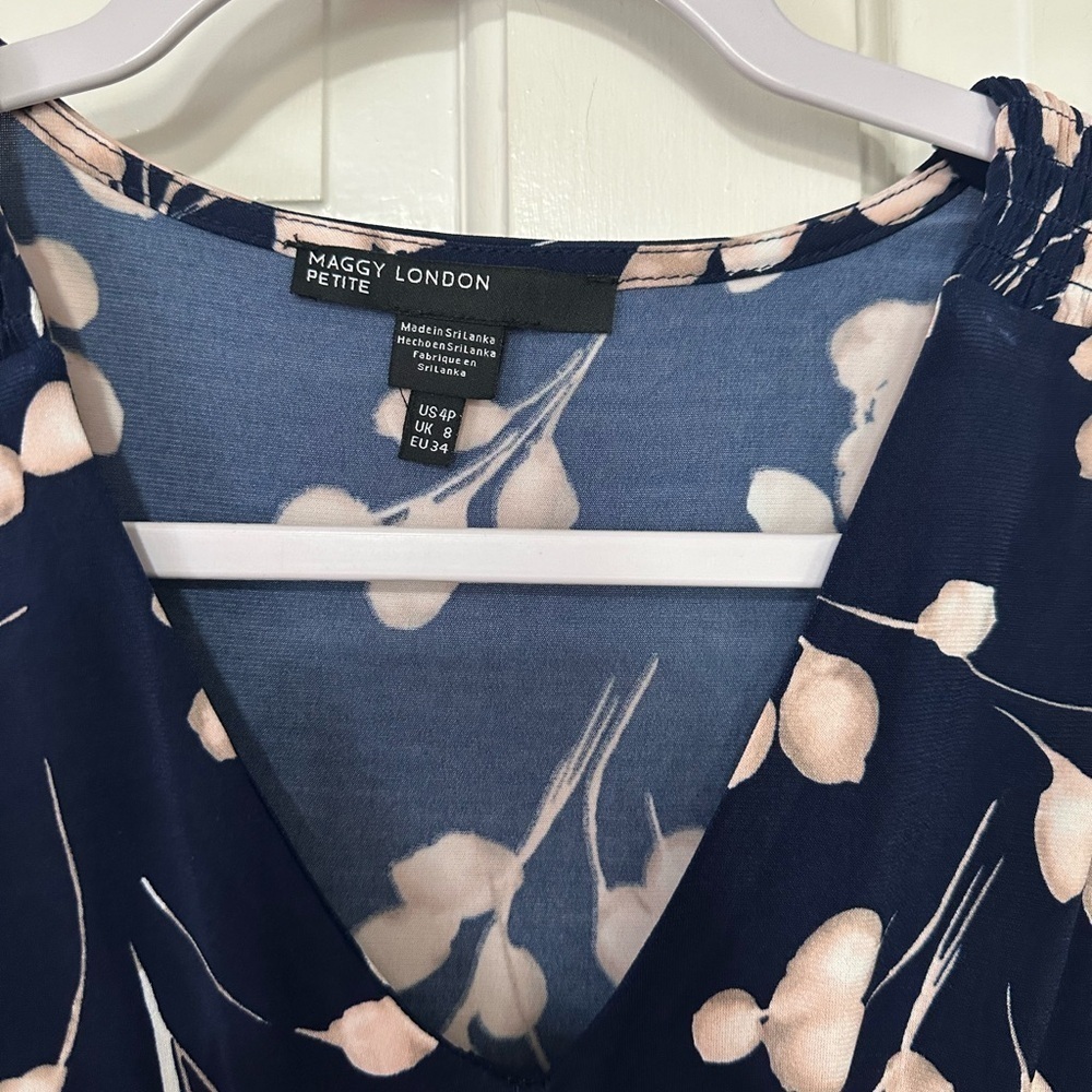 Maggie London navy blue pink floral dress size 4 P - Picture 2 of 4